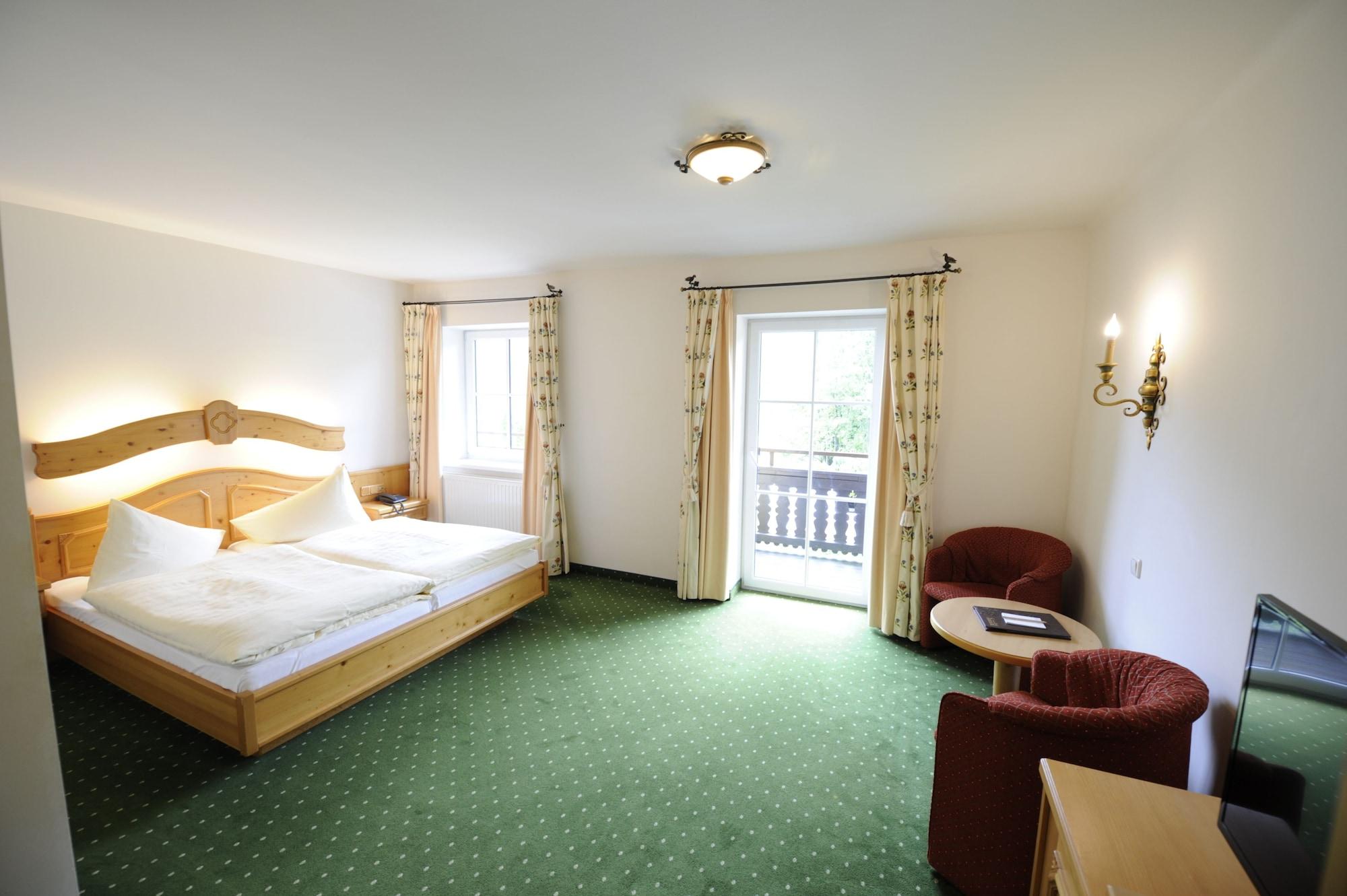 Hotel Saalbacher Hof Экстерьер фото